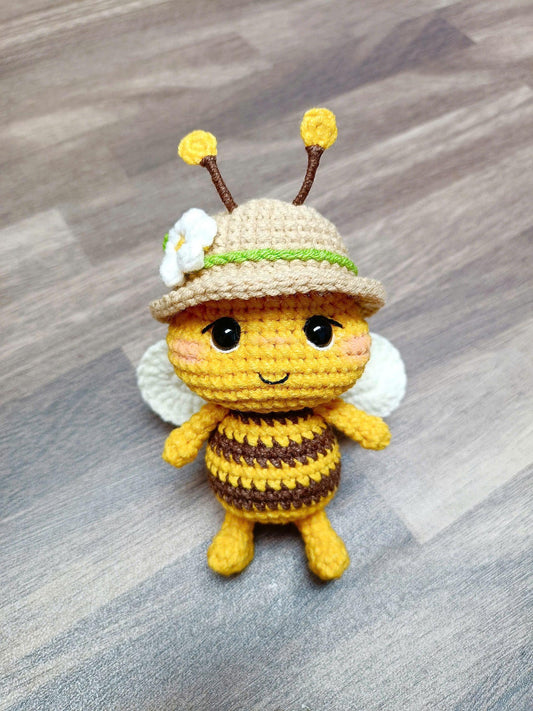 Bee Crochet Pattern: Amigurumi Keychain (US Terms) (PDF Download)